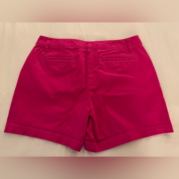 🌸🌸EUC Lands’ End Ladies Fuchsia Shorts Size 12 🌸🌸 - Picture 2 of 5